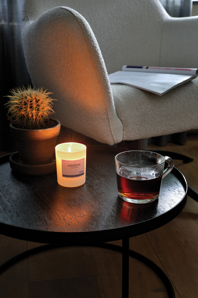 Ukiyo litet doftljus i glas vit
